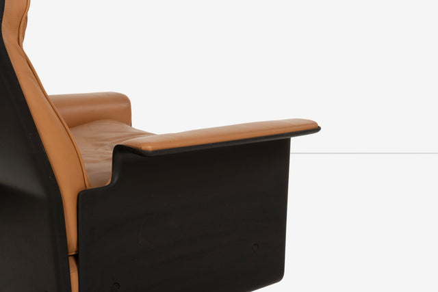 Pair of Dieter Rams for Vitsoe 620 High Back Lounge Chairs in Cognac Leather, 1962