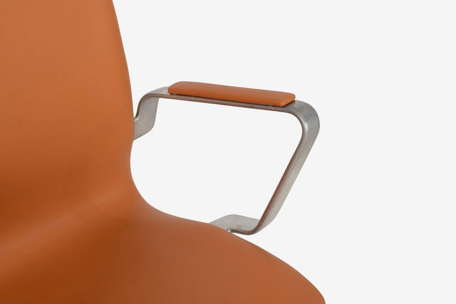 Walter Knoll Low-Back Oxford Dining Chairs Set of Six