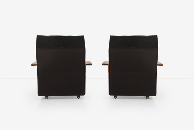 Pair of Dieter Rams for Vitsoe 620 High Back Lounge Chairs in Cognac Leather, 1962