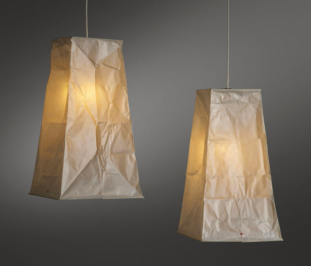 Isamu Noguchi air of Akari Pendant Light sculptures model V2