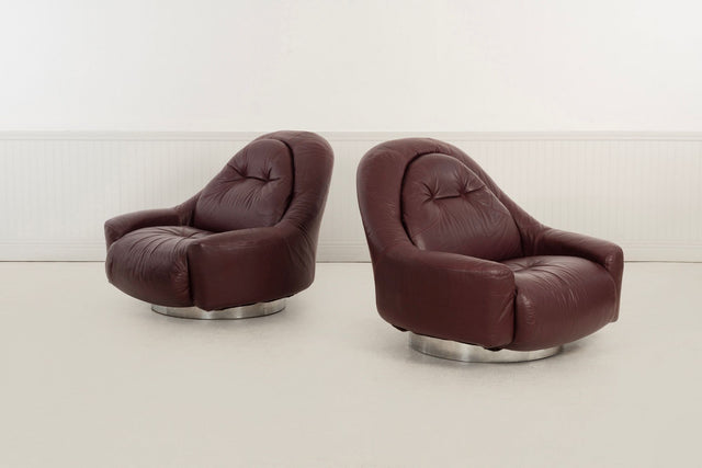 Guido Faleschini for Mariani Zator Lounge Chairs & Ottomans Oxblood Leather 1975