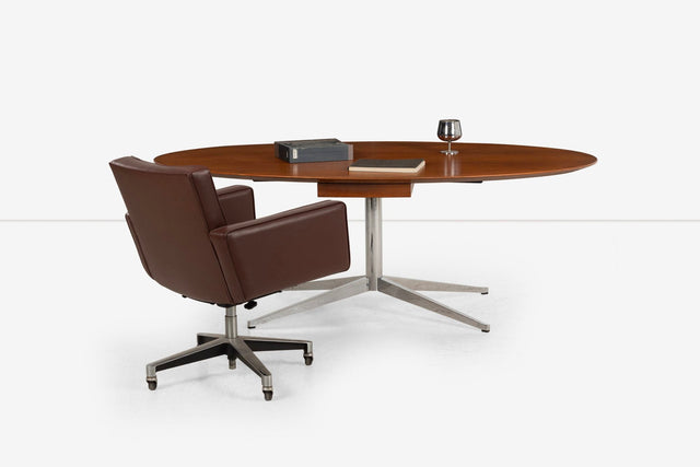 Florence Knoll for Knoll international Oval Desk with Drawer in Walnut 1960