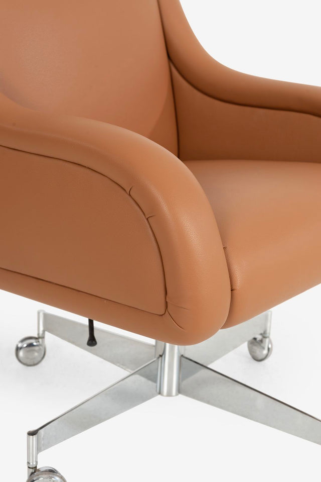 Roger Sprunger for Dunbar Desk Chair