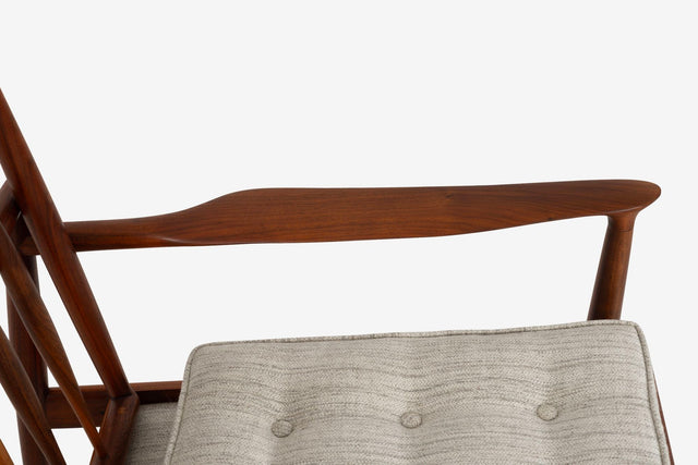 Sam Maloof Hunter Lounge Chair in solid Oiled Walnut 1950s