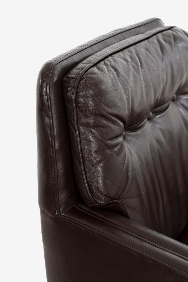 Edward Wormley Dunbar Pull-Up Lounge Chairs
