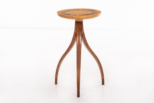 Splayed Leg Pedestal Table