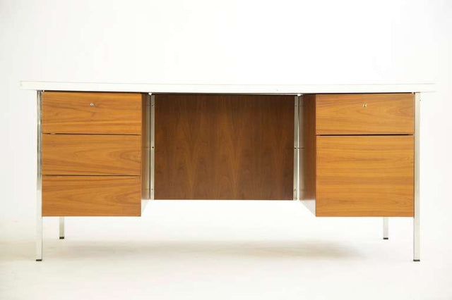 Florence Knoll, Desk