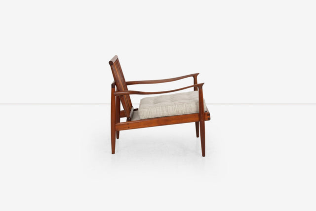 Sam Maloof Hunter Lounge Chair in solid Oiled Walnut  1950s