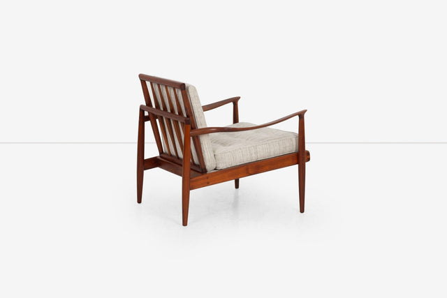 Sam Maloof Hunter Lounge Chair in solid Oiled Walnut  1950s