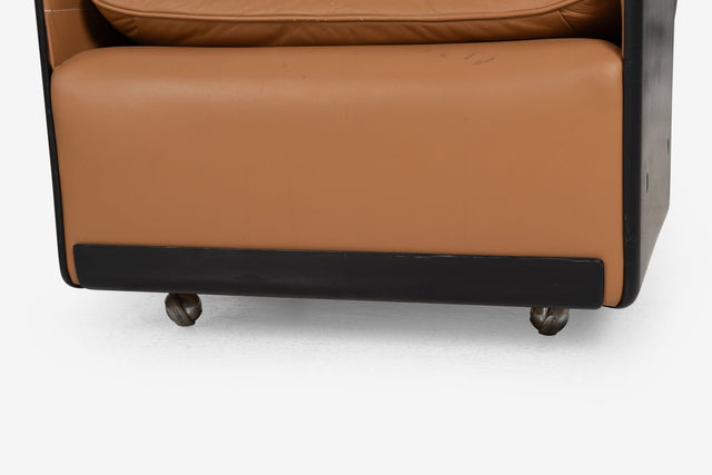Pair of Dieter Rams for Vitsoe 620 High Back Lounge Chairs in Cognac Leather, 1962