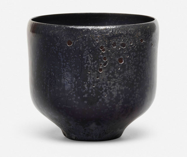 Gertrud and Otto Natzler Double-Curved Bowl, 1967