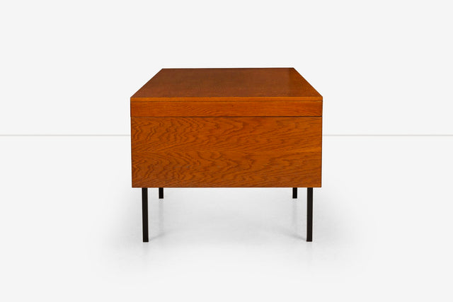 Vincent Cafiero for Knoll Planning Unit Desk