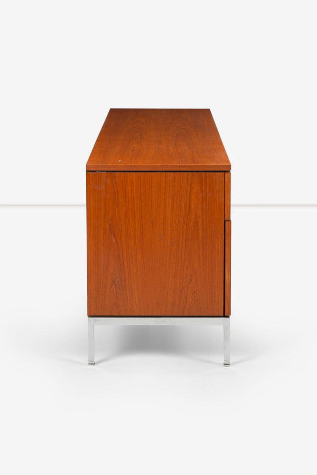 Florence Knoll Eight-Drawer Credenza in Teakwood