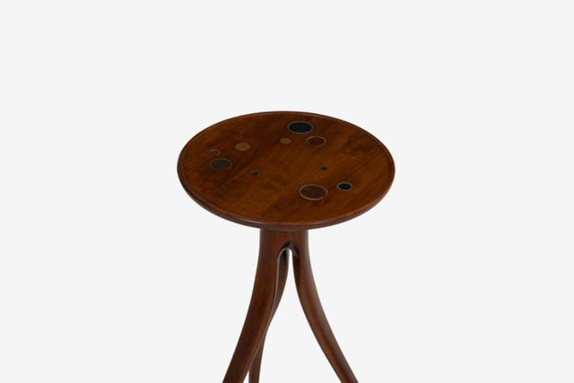 Splayed Leg Pedestal Table